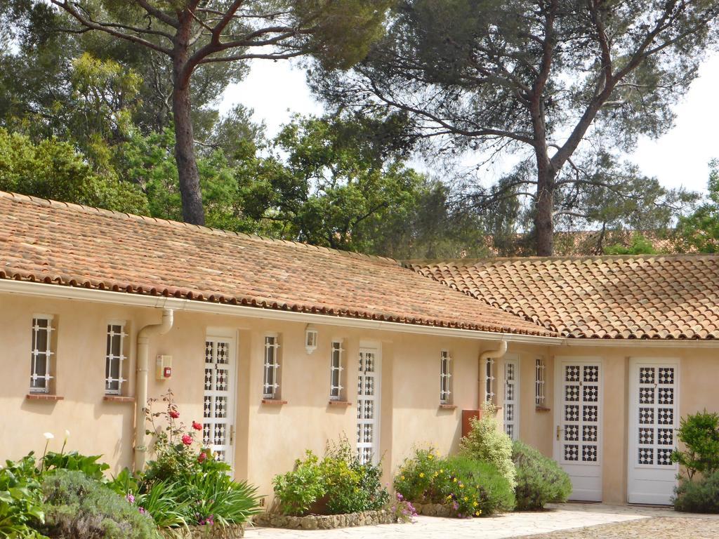 Athéna STUDIOS Saint Aygulf Exterior foto