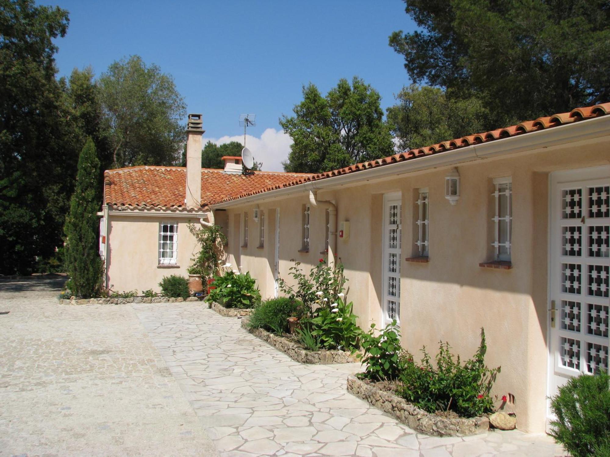 Athéna STUDIOS Saint Aygulf Exterior foto